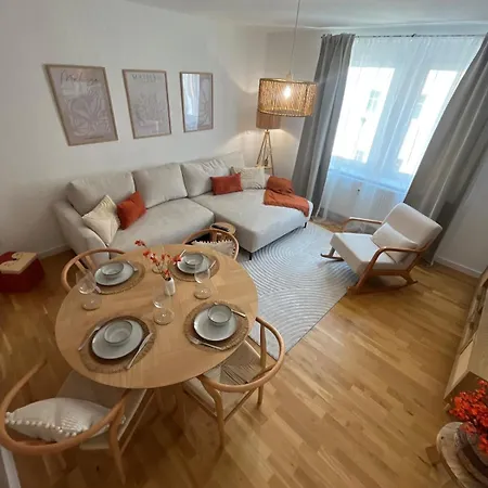 Gemuetliches I Mitten In Der Stadt I 5 Min Hbf I Gegenueber Galerie Appartement Aschaffenburg